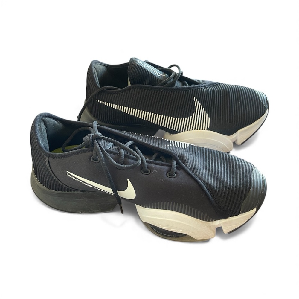 Nike Air Zoom SuperRep Training Shoe Black & White
Size 7 1/2